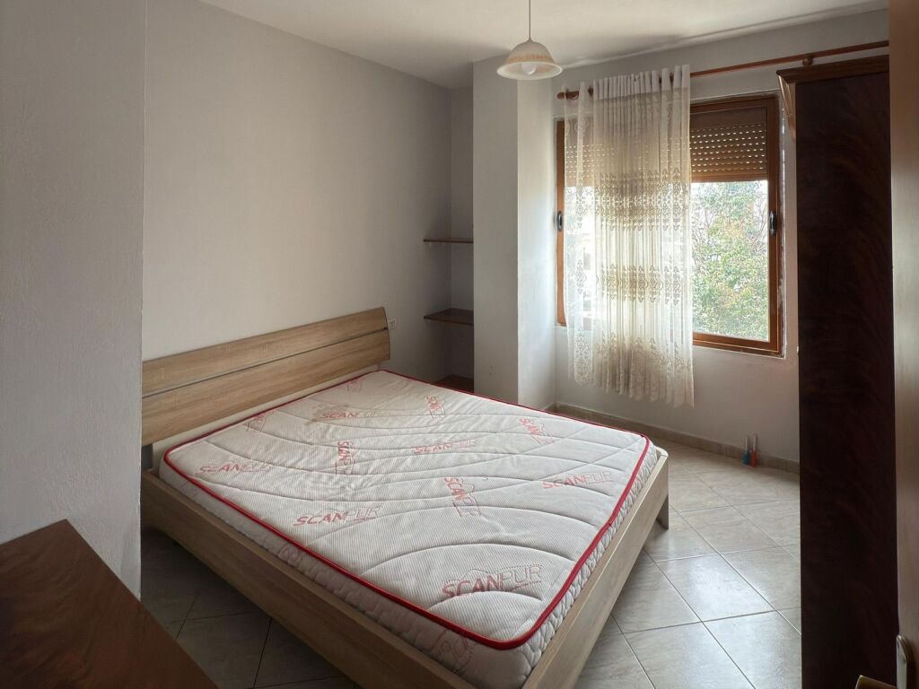 APARTAMENT 1+1 PER SHITJE NE MISTO MAME
