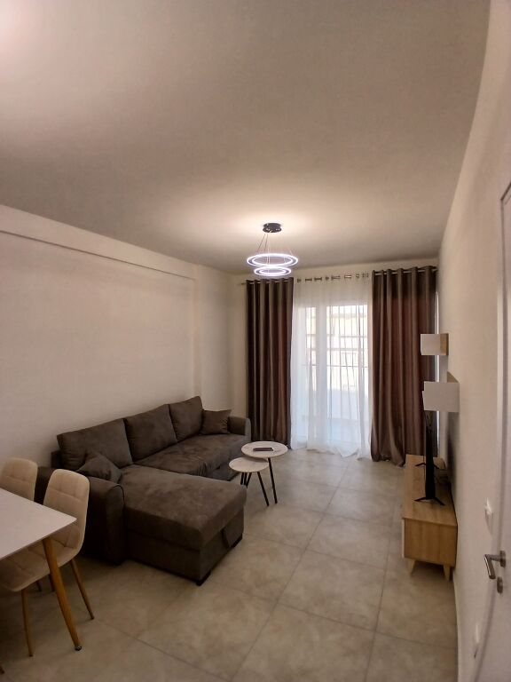 Appartamento 1+1 in affitto Viale Migjeni Astir