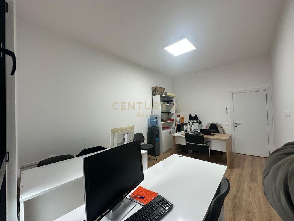 2+1 for office rent! 1,100 € /Month