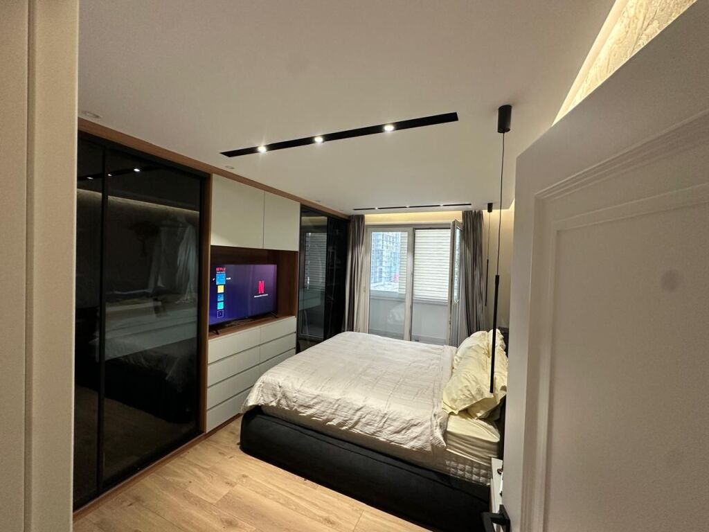 🏠 Jepet me qira apartament 2+1+2 📍Shallvaret