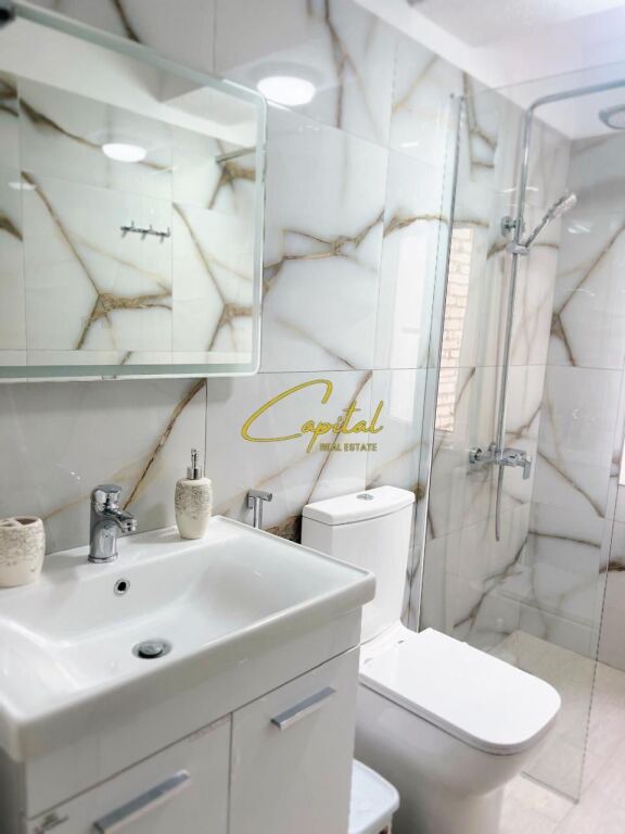 APARTAMENT ME QIRA 1+1 RRUGA E DURRESIT 65.000 LEKE