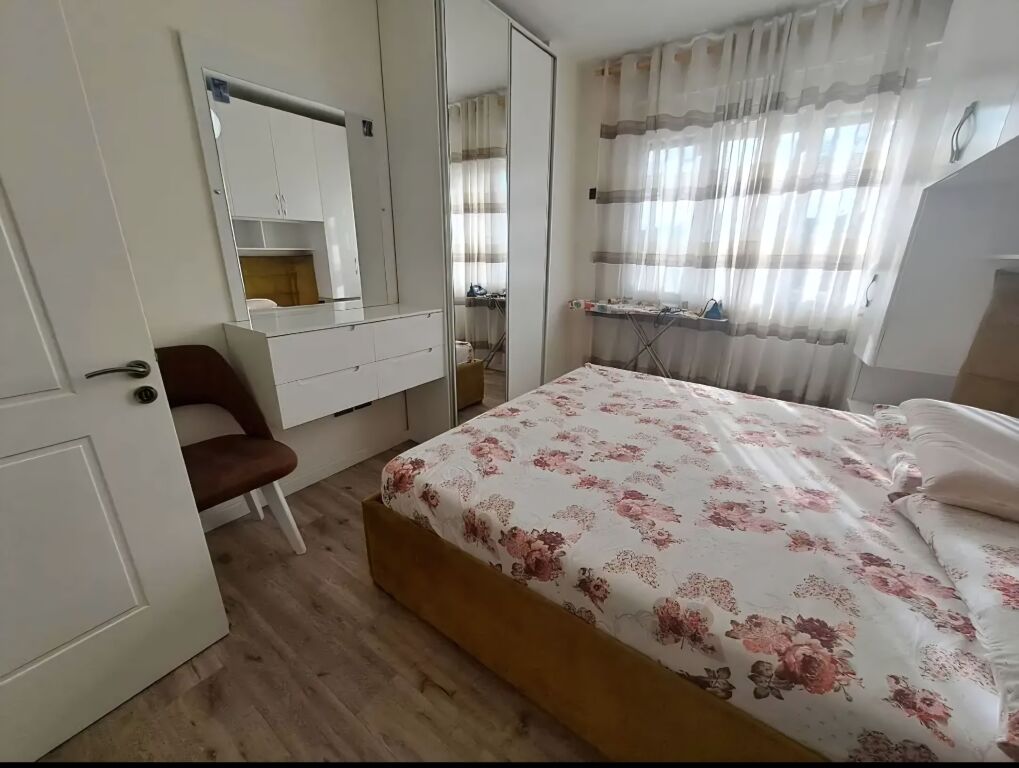 Apartament luks 1+1