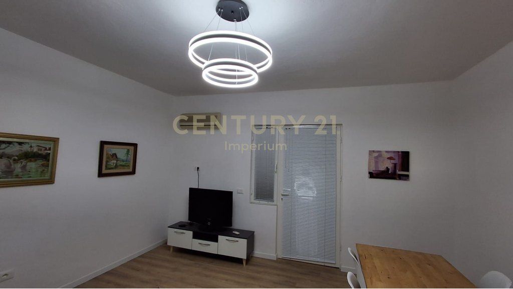 Garzoniere me Qira ne Qender- E pershtatshme per Airbnb!