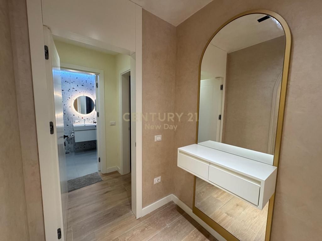 APPARTAMENTO 2+1+2T IN VENDITA A MALIN E ROBIT!