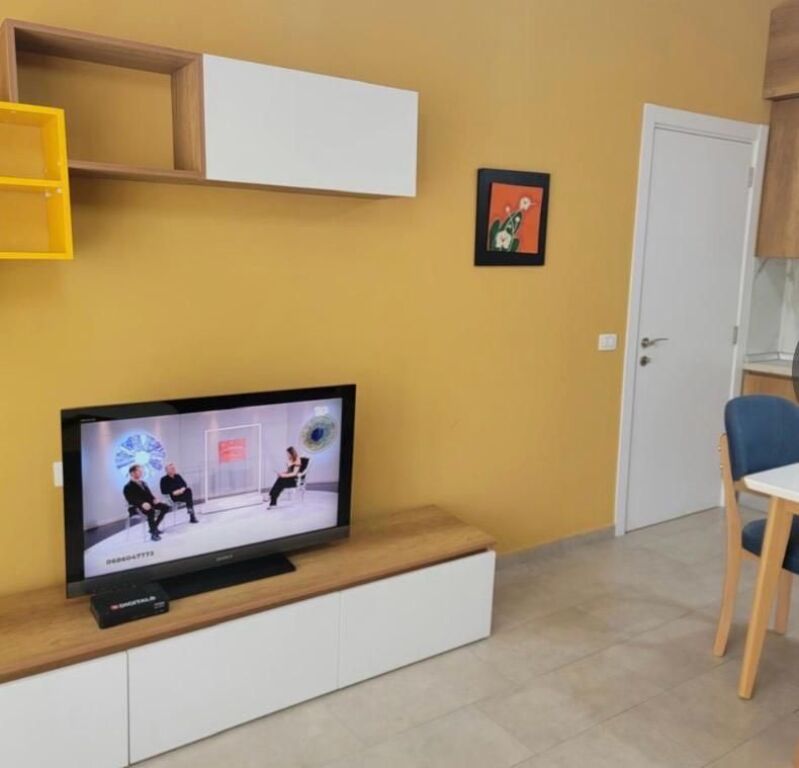 Apartament me qera 1+1 - 📍Rruga Kavajes, prane kompleksit Delijorgji