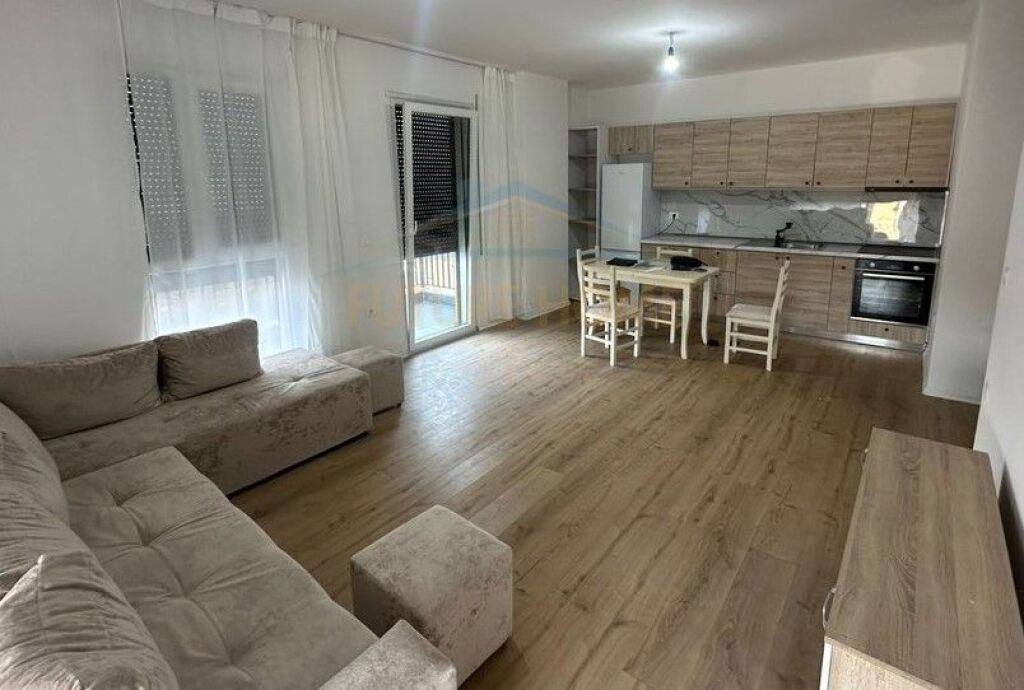 Affitto, Appartamento 2+1+2, Trio Tower, Don Bosko.