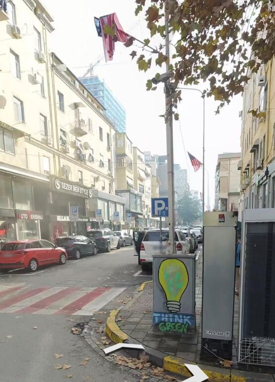 SHOP IN BLLOK FOR RENT