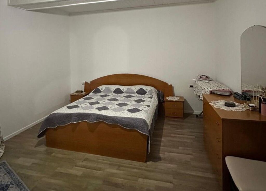 Apartament 3+1+2 + Depo &amp; Verande Me Qira Prane Tv Klan !