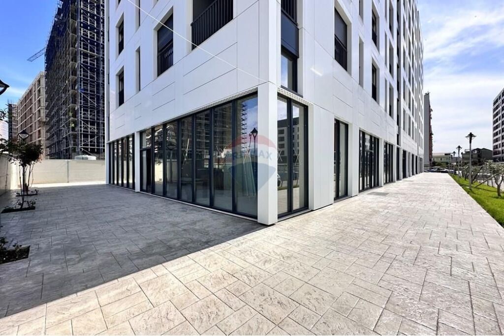 Negozio - In Affitto - Nuovo Viale, Tirana