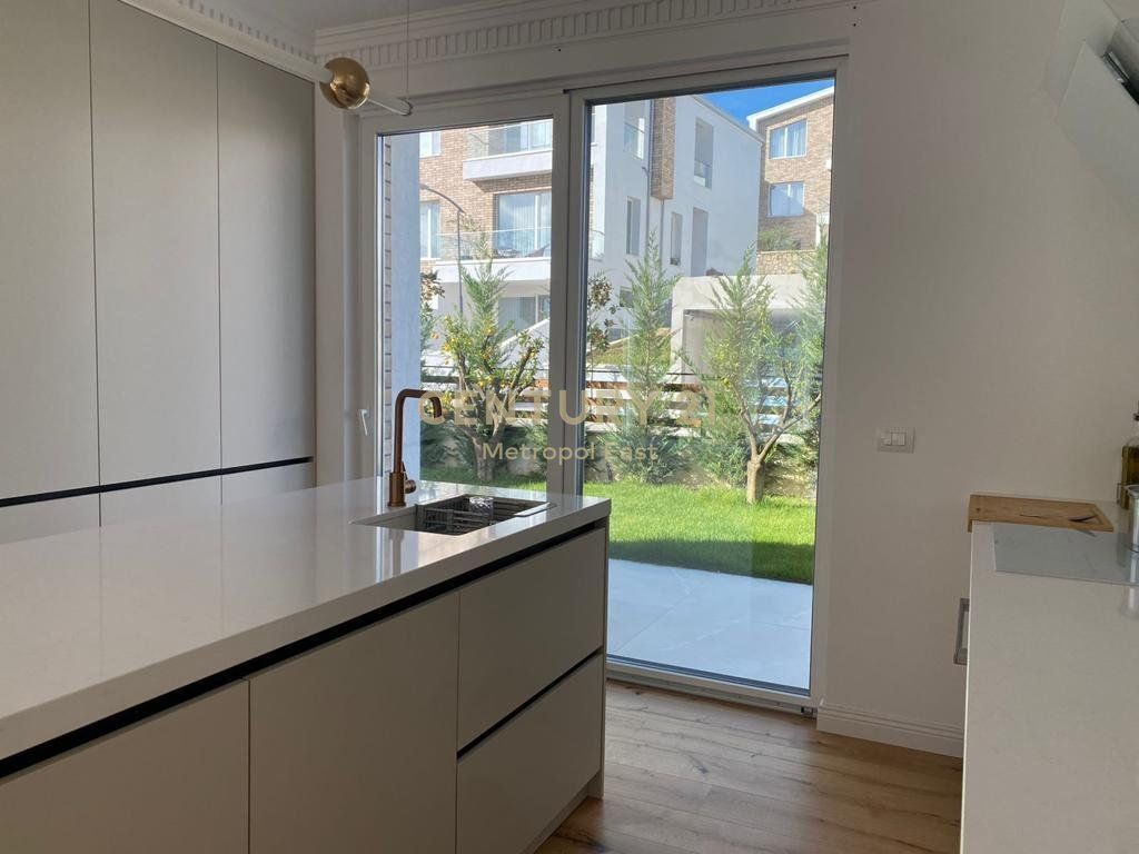 LUXURY VILLA FOR RENT WITH POOL NEAR TEG