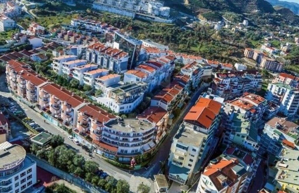 Tripleks - Për Shitje - Kodra e Diellit, Tiranë(ID: 530581010-79)