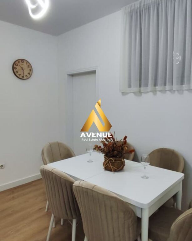 🏡 APARTAMENT 1+1 ME QIRA – RRUGA E KAVAJËS, TIRANË