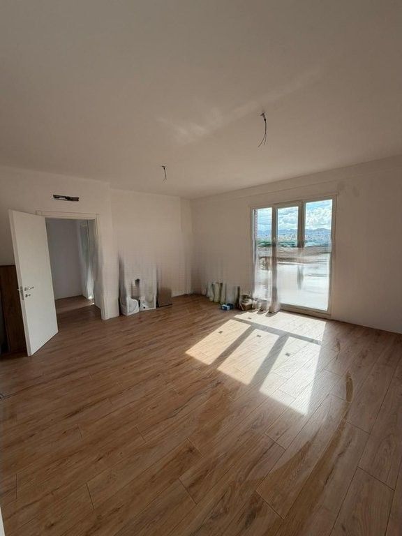 Apartment 1+1 for sale in Paskuqan 85,000 €