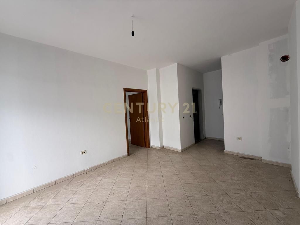 Apartament 1+1 Për Shitje në Shkëmbi i Kavajës, Durrës - 66,500€ | 70 m²