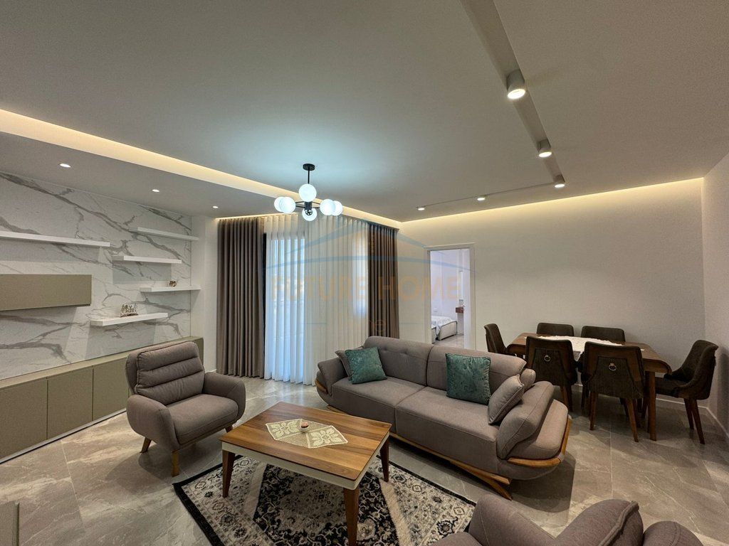 Rent, Apartment 2+1+2, Pazari i Ri, Tirana