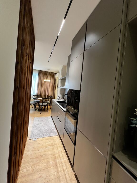 Jepet garsoniere me qira ne Bllok