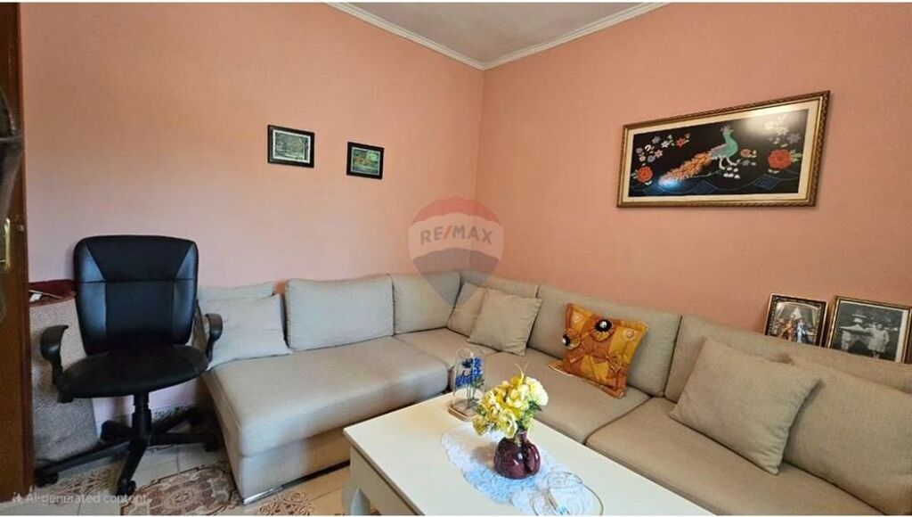 Apartament - Për Shitje - Rruga Sitki Çiço, Tiranë
