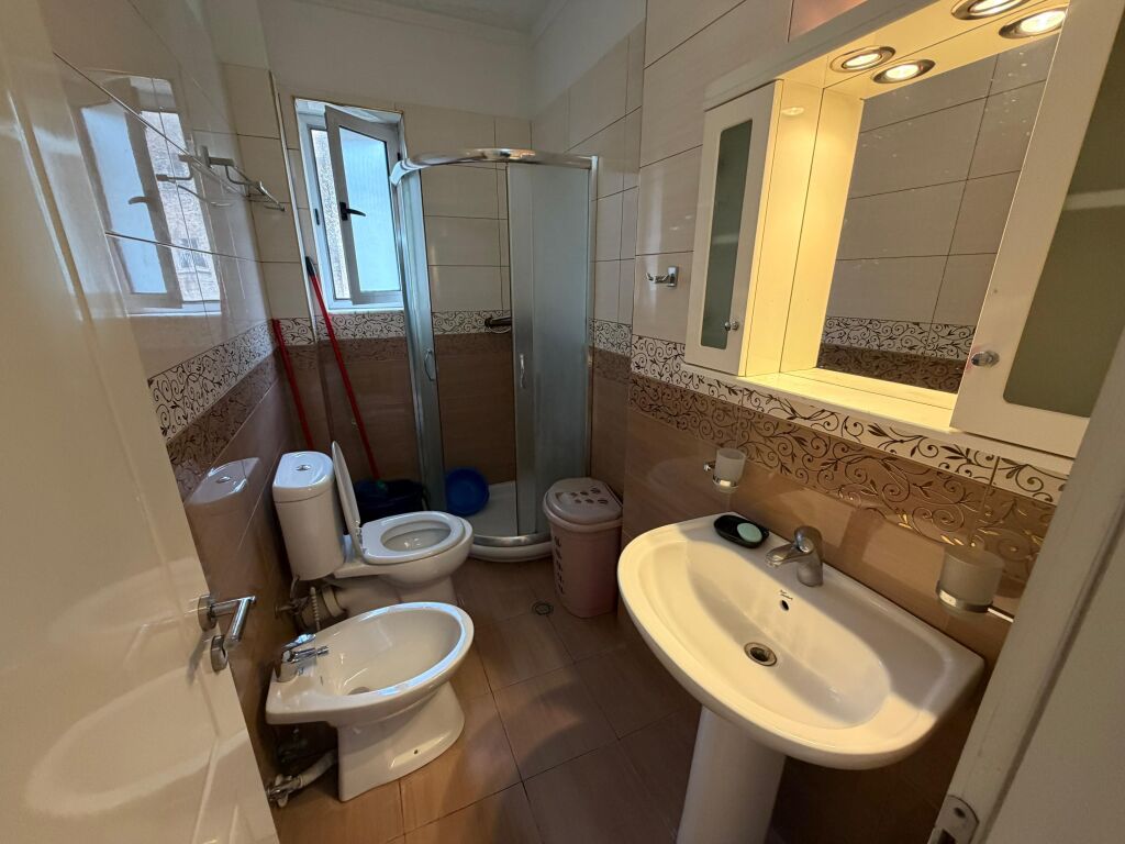 Shitet Dublex 2+1+2 Rruga e Dibres