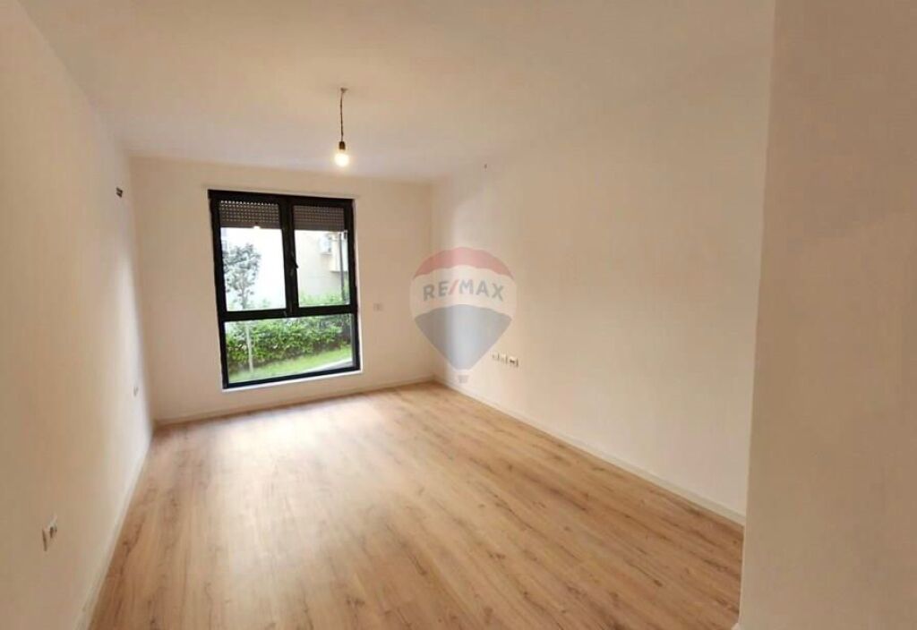 Apartament 2+1+2 Për Shitje ,Kopshti Zoologjik ID: 530601003-178