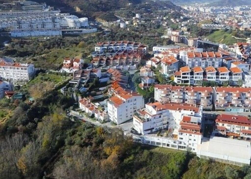 Vilë - Për Shitje - Kodra e Diellit, Tiranë(ID: 530581010-70)