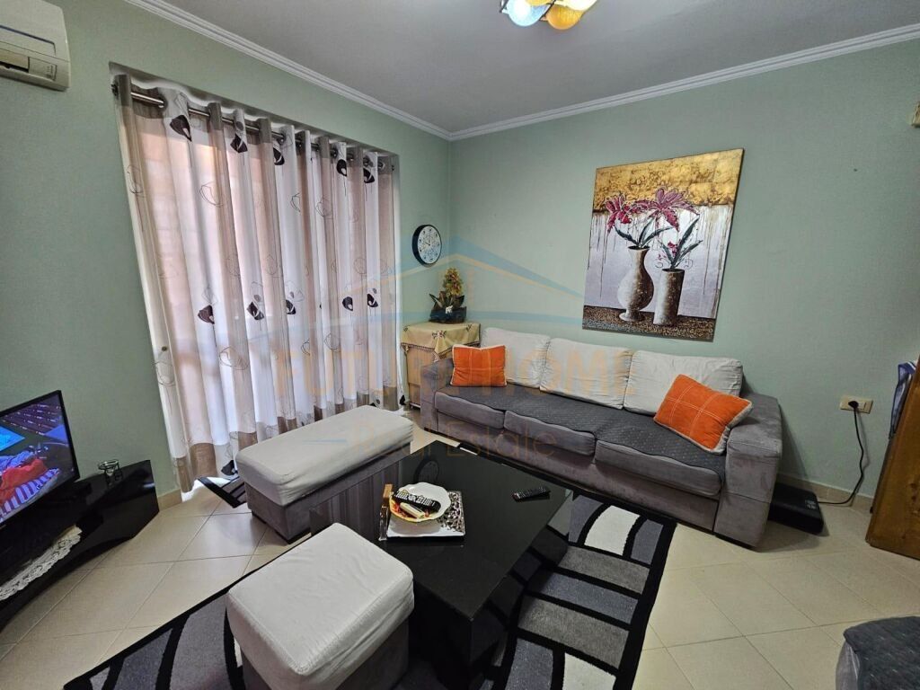 Rent, Apartment 2+1, Dinamo Stadium, Tirana.