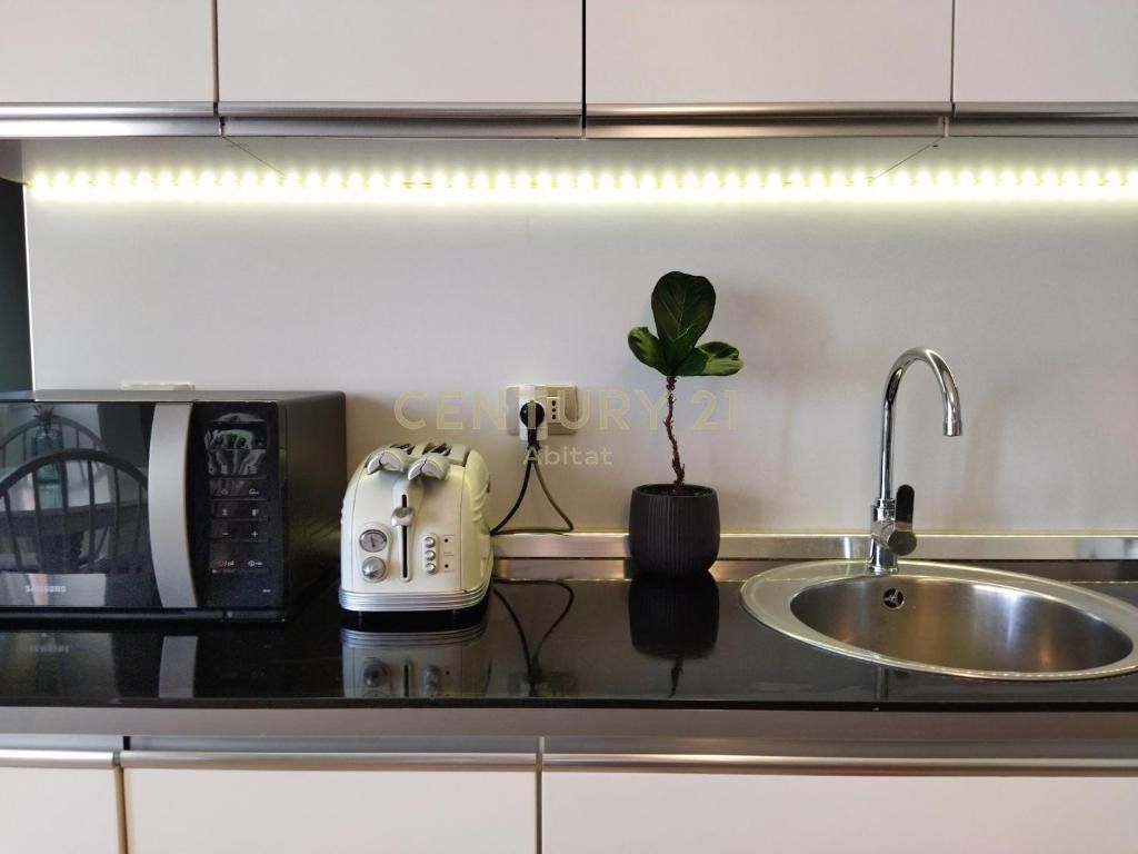 1+1 APARTMENT FOR RENT NEAR THE ELECTRIC MARKET