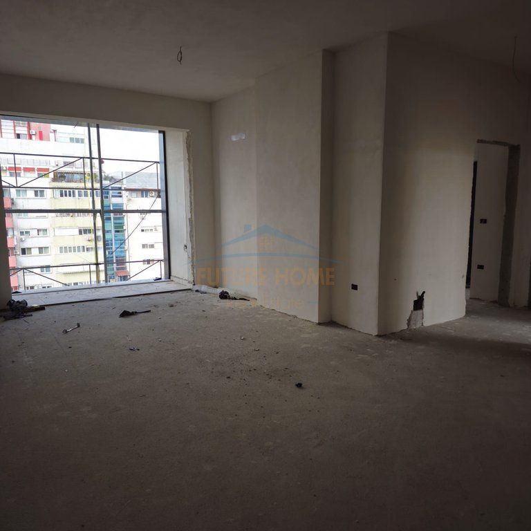 For sale, Apartment 2+1+2, Laprake, Tirana