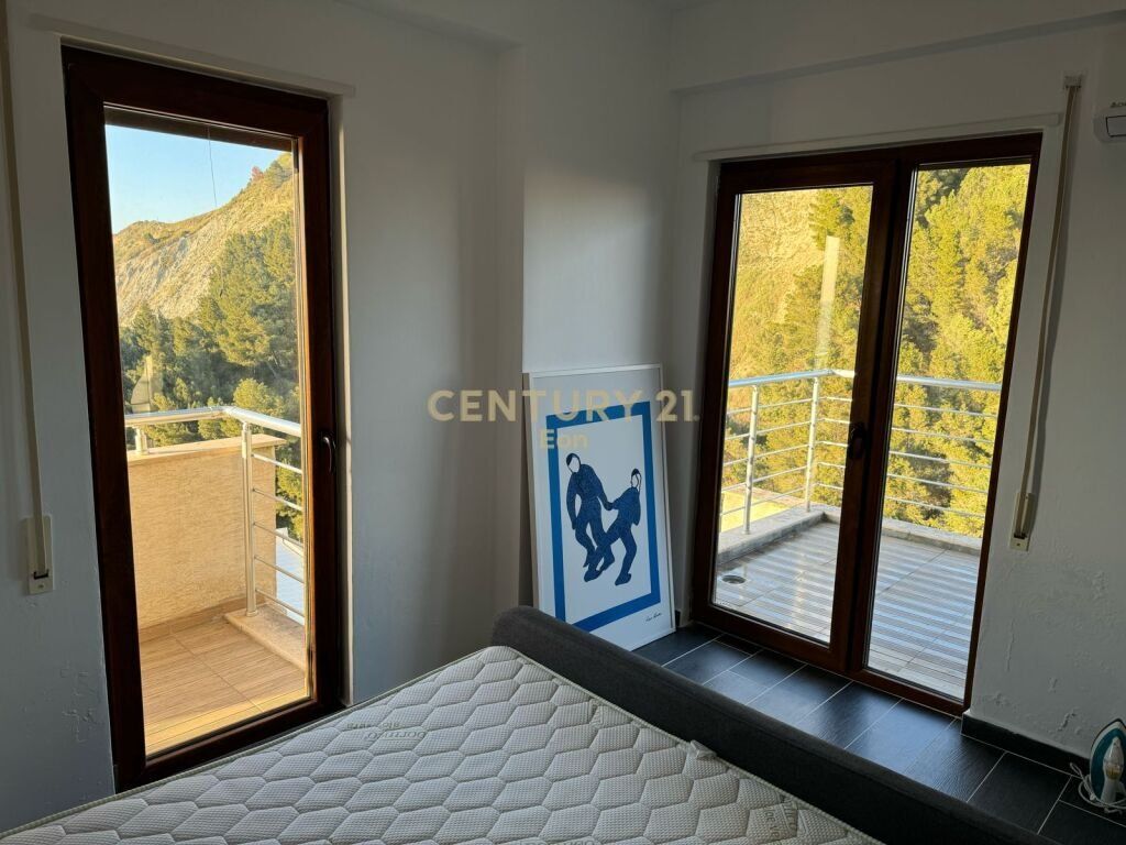 SHITET SUPER APARTAMENT ME PAMJE DETI NE VOLLGA, DURRES!