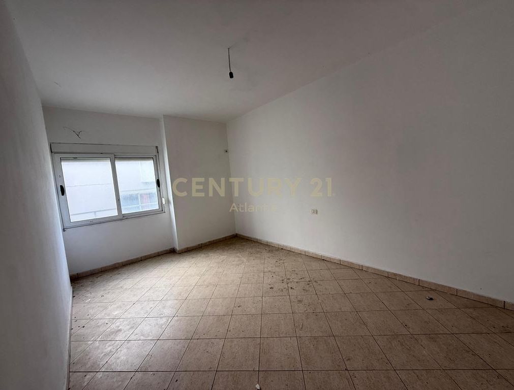 Apartament 1+1 Për Shitje në Shkëmbi i Kavajës, Durrës - 66,500€ | 70 m²