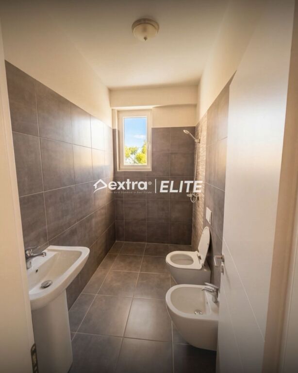 Apartment 3+1+2 for sale, Komuna e Parisit, Tirana