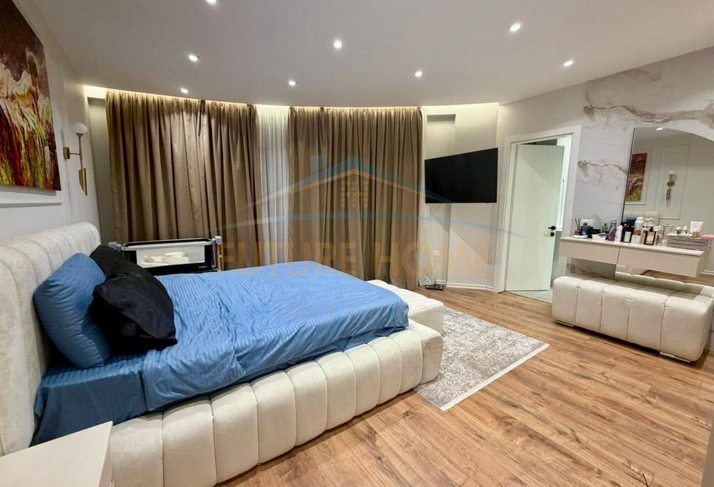 ☀️ Royal Space at the Dry Lake – 149 m^2 Net for Sale! 🌳