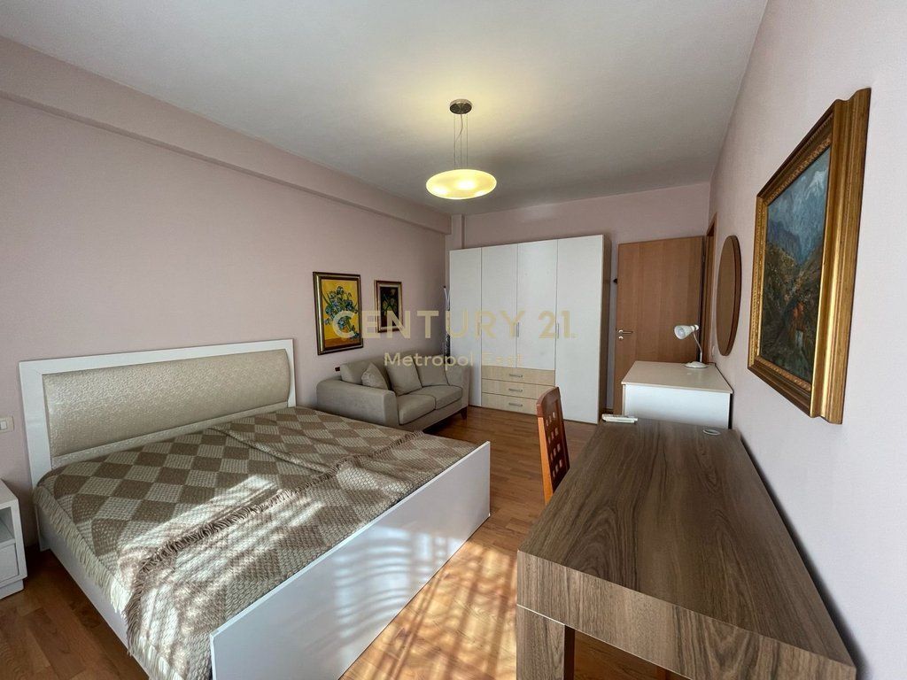 Apartament 2+1 për Qira | 110 m² | Kati 5 | Zona ATSH- Pazar i Ri 800 € /Muaj