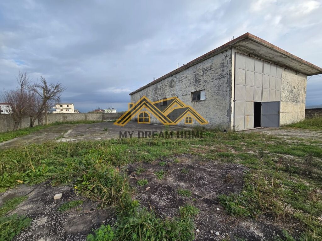 CAPANNONE IN AFFITTO A SUKTH !