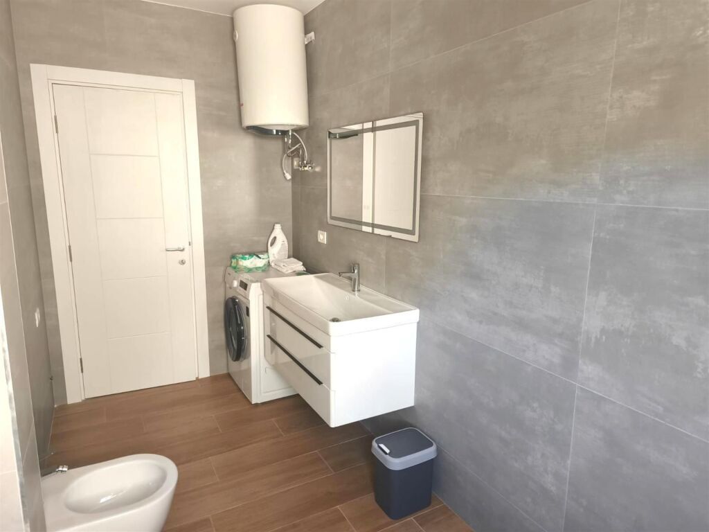 Super Apartment 2+1 Lungomare Vlore