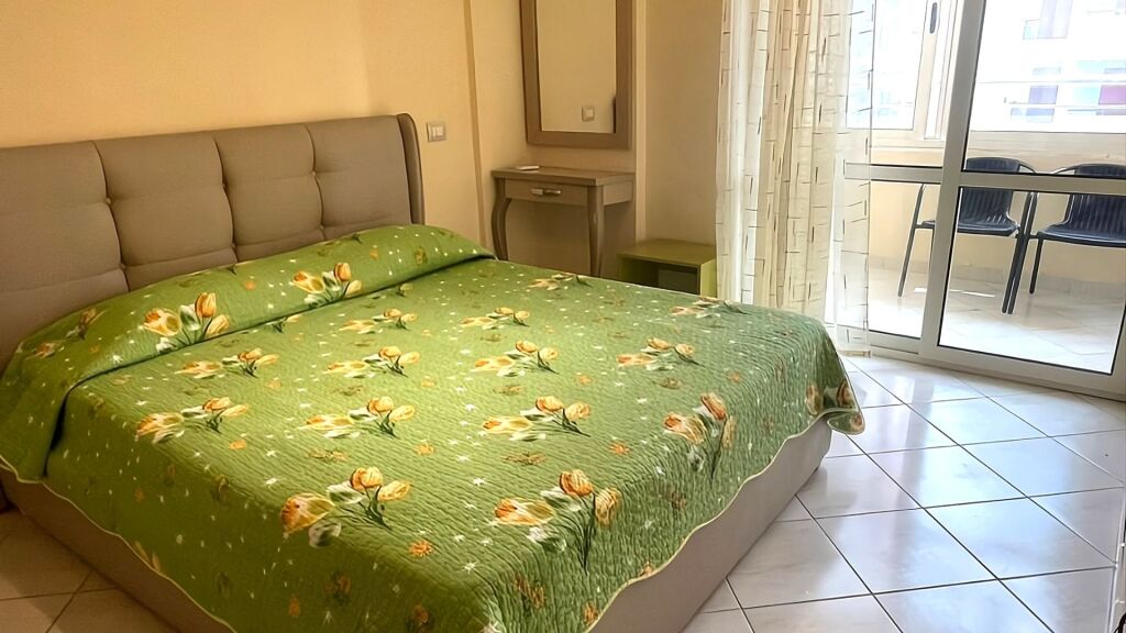 Apartament Me Qera 1+1 Dhomë Te Pista Koka | I Mobiluar | Ballkon