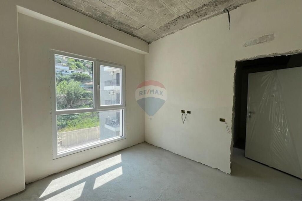 🔥🏡 APARTAMENT I RI 1+1 NË LUNGOMARE – INVESTIM I SIGURT! 🏡🔥