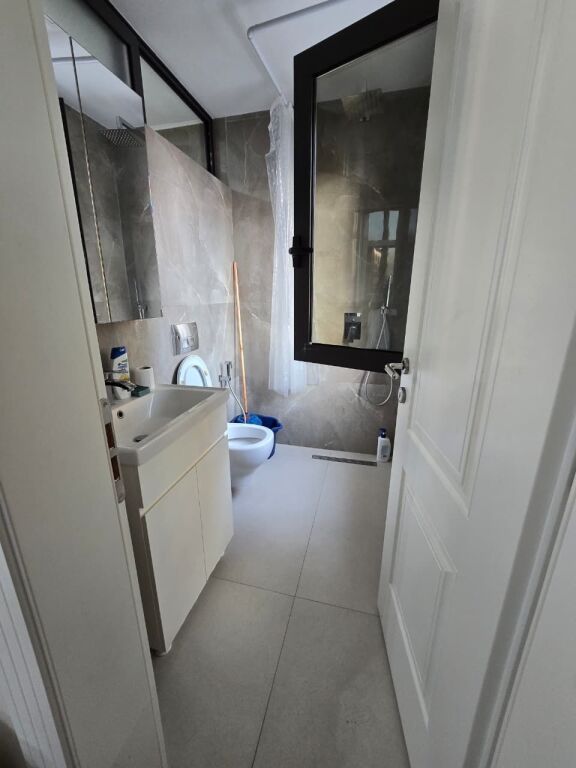 Apartament 2+1 me qira ne QENDER