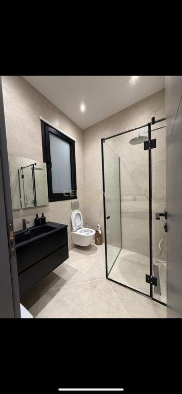 Vile luksoze me qira ne Paskuqan