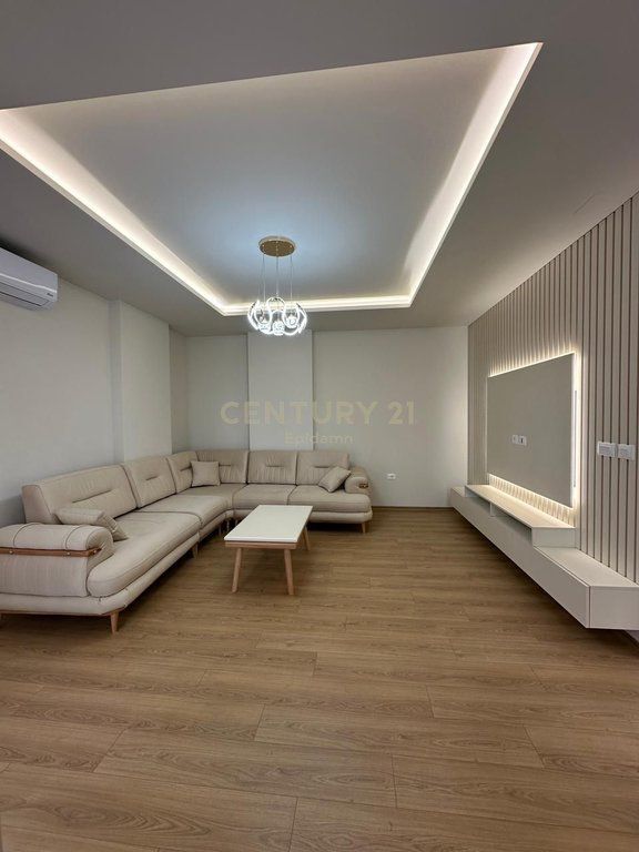 Luxury apartment 2+1+2 for sale at Zogu i Zi