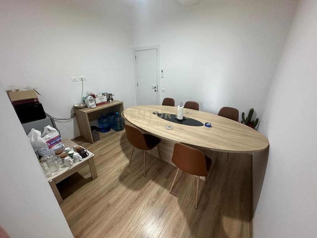 2+1 for office rent! 1,100 € /Month
