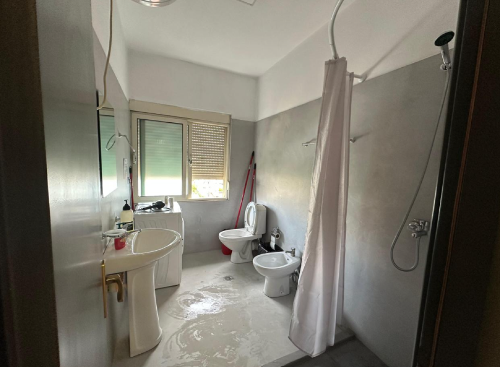 🏡 Apartament 2+1 për Shitje – Kristal Center