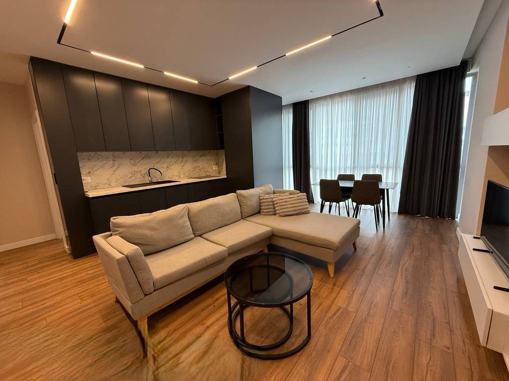 JEPET ME QIRA APARTAMENT 3+1+2+POST PARKIMI, ISH-TREGU ELEKTRIK! 850 € /Muaj