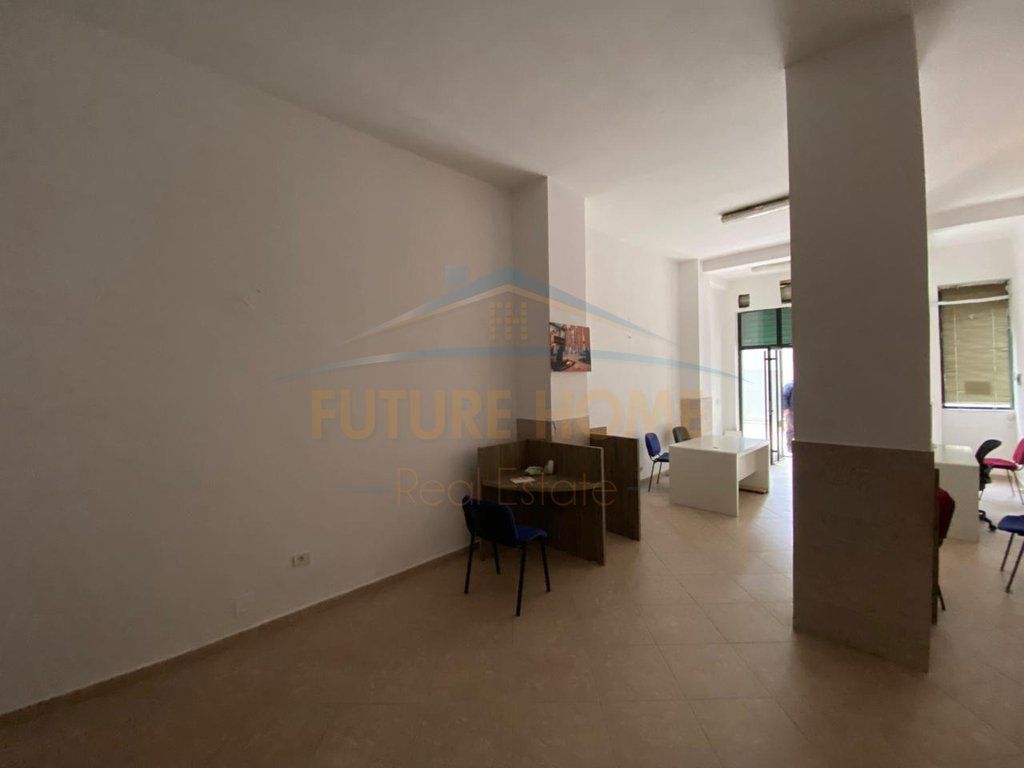 Qira, Ambient Biznesi, Ish Ekspozita,