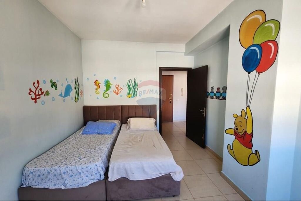 Apartament 2+1 ne shitje , Cristal Center