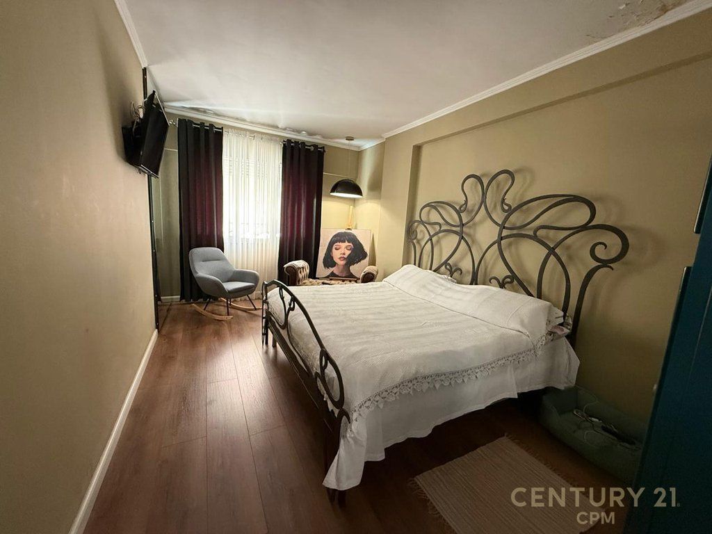 2+1 Apartment for rent – Paris Commune, near Kristal Center