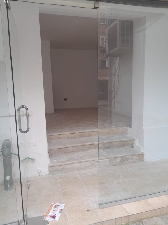 Business premises for rent