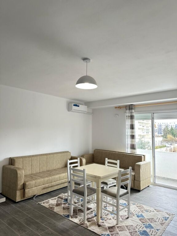 SHITET APARTAMENT 1+1 GOLEM, DURRES