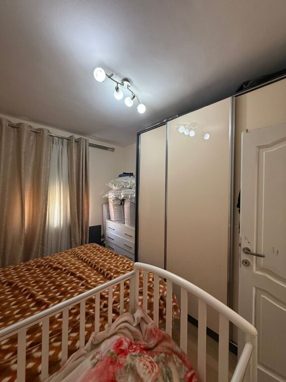 Apartament 1+1 per shitje Mine Peza !