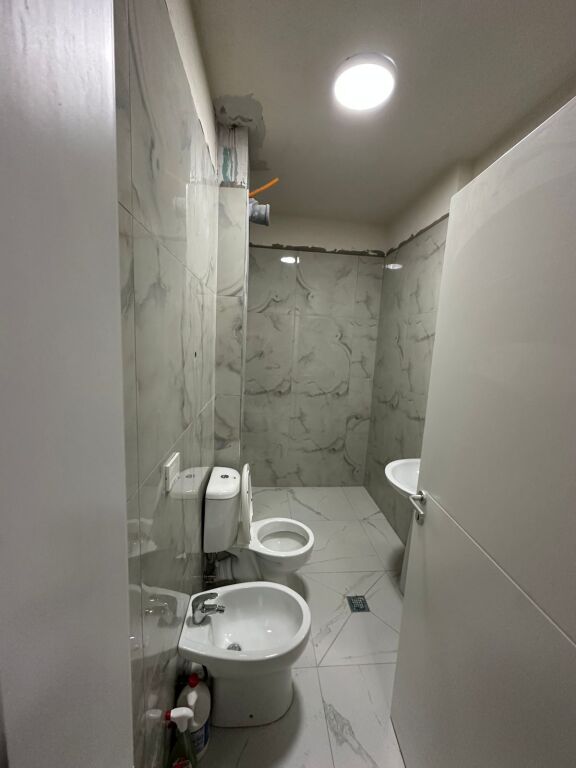 Apartament me qera ne Kamez 2+1