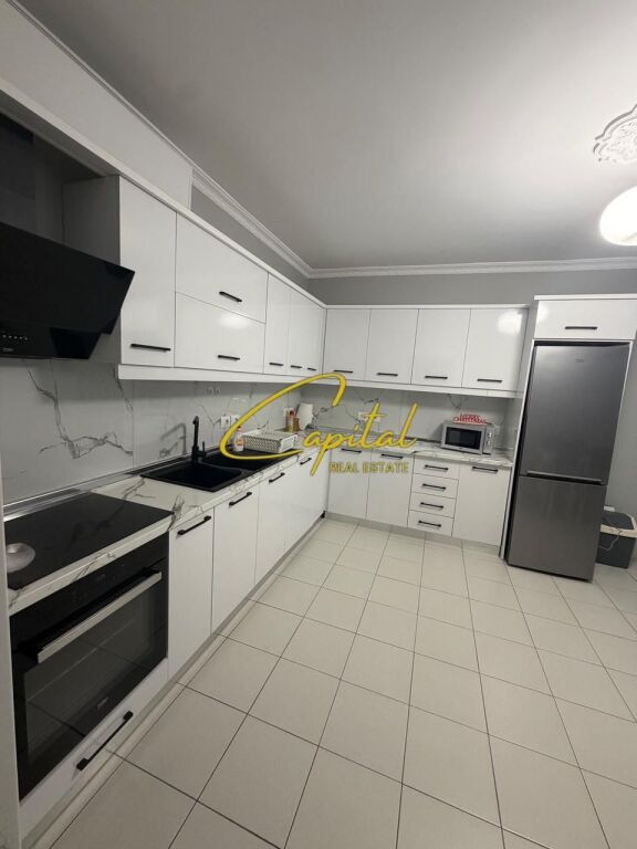 APARTAMENT ME QIRA 2+1 ASTIR 50.000 LEKE